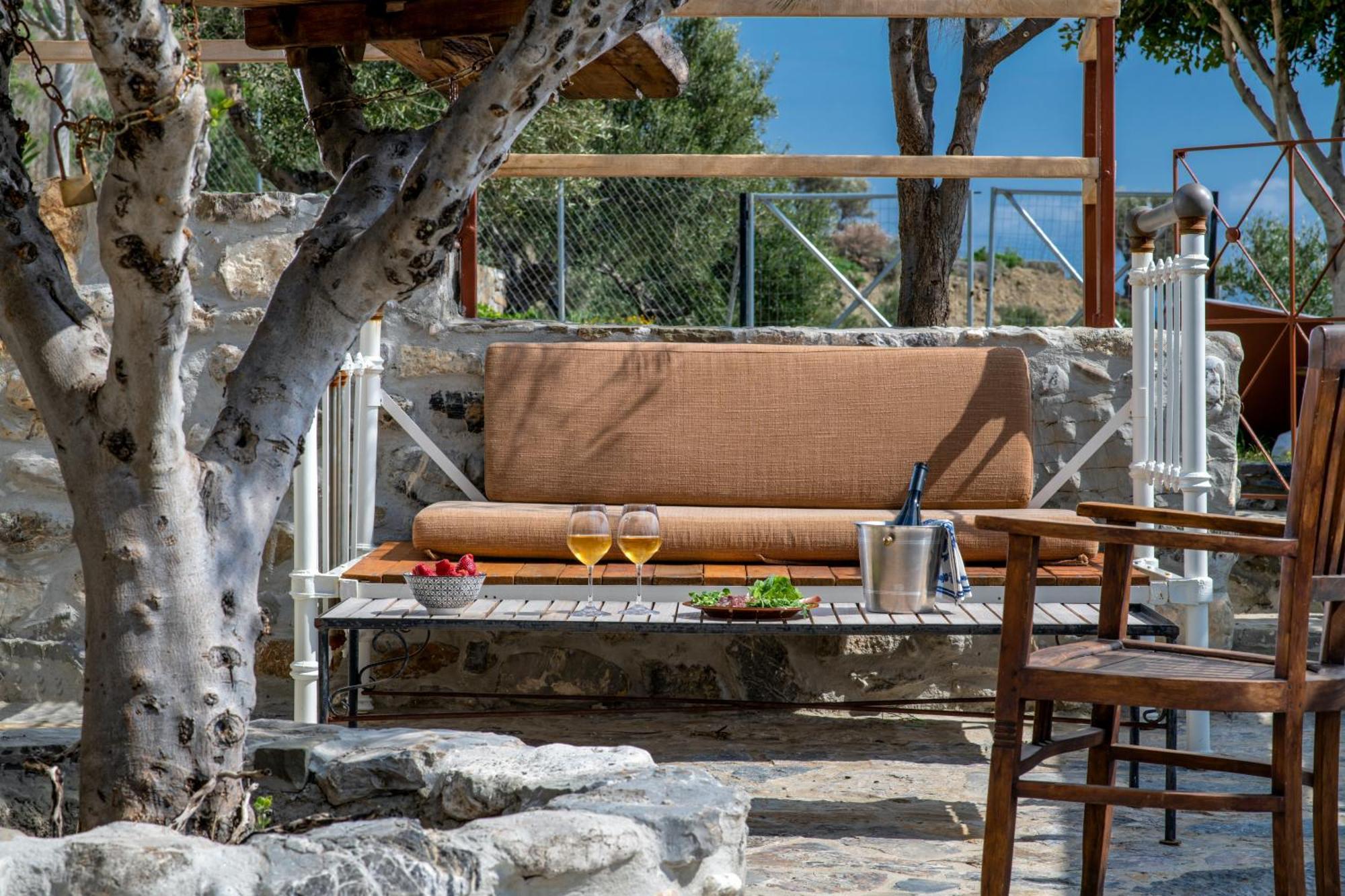 Lotzetta Suites By Estia Agia Galini  Exterior photo